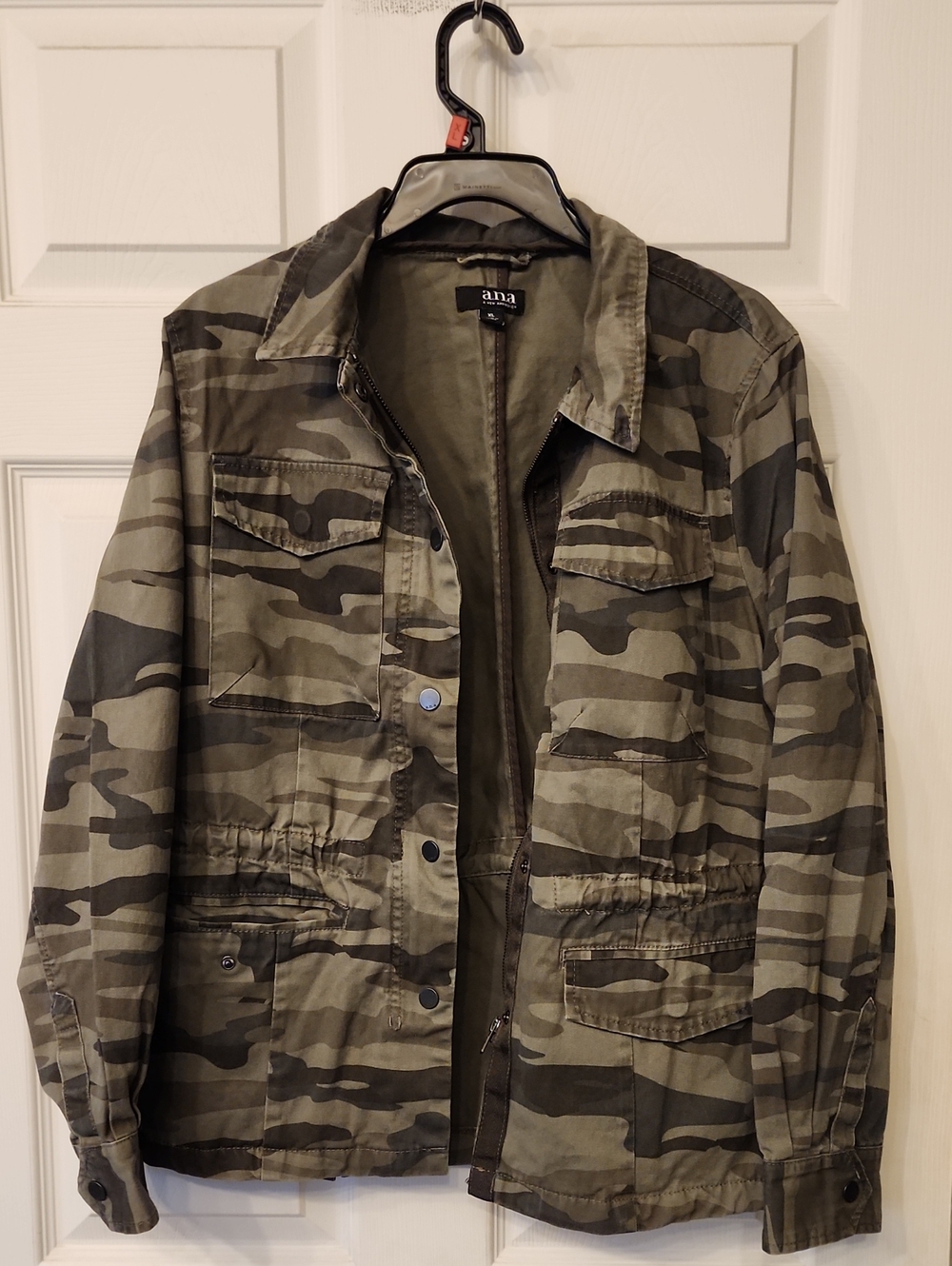 a.n.a Women's Camo Jacket in Olive